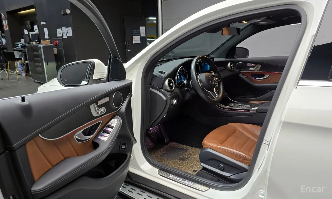 Фото 11 - Mercedes-Benz GLC-Class