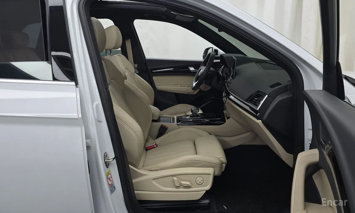 Фото 11 - Audi Q5