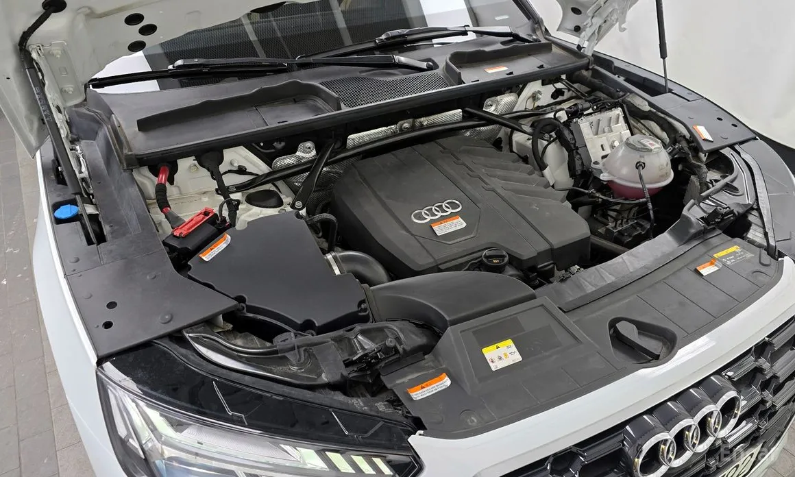 Фото 6 - Audi Q5