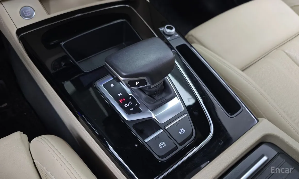 Фото 9 - Audi Q5