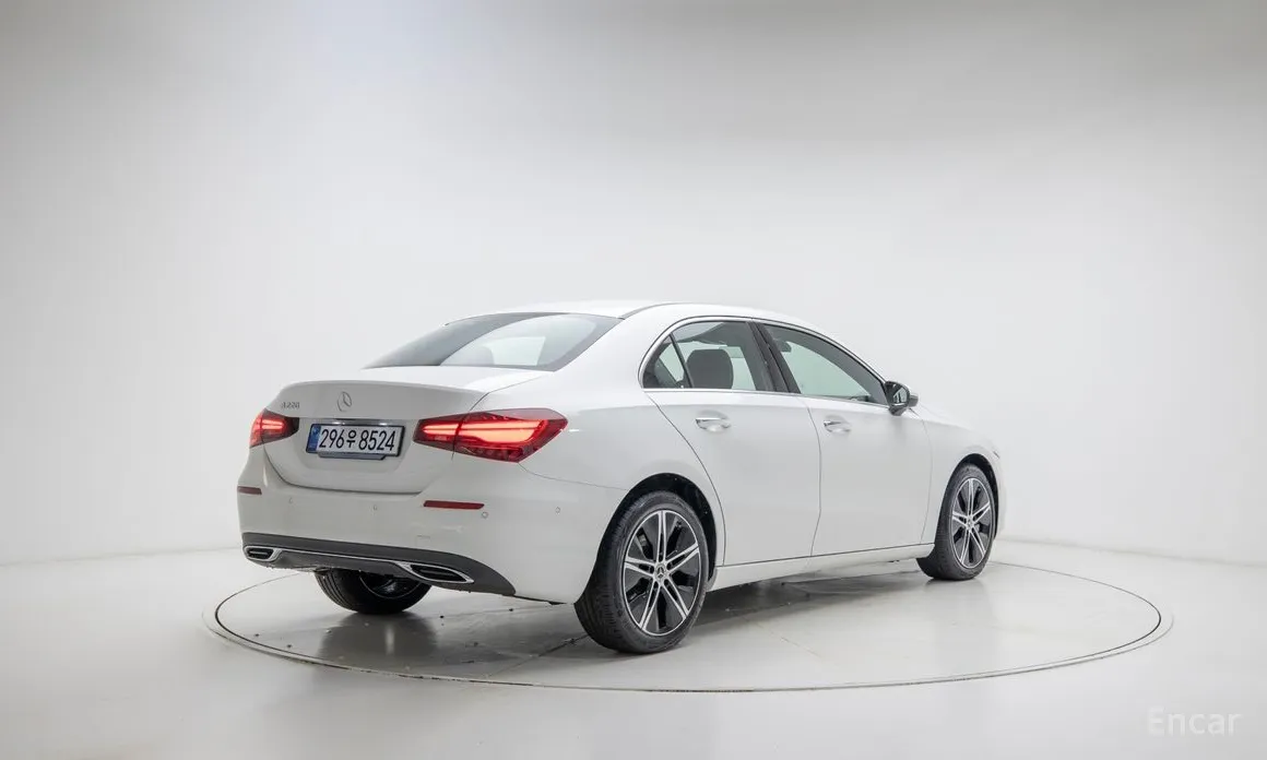 Фото 2 - Mercedes-Benz A-Class