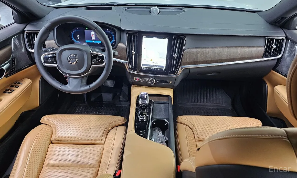 Фото 7 - Volvo V90