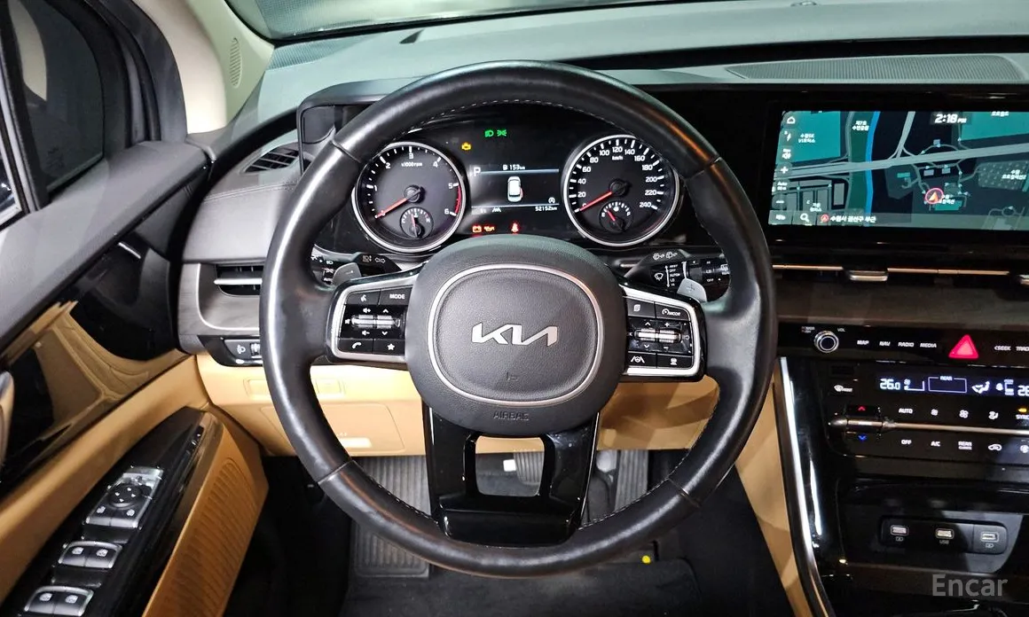 Фото 13 - Kia Carnival