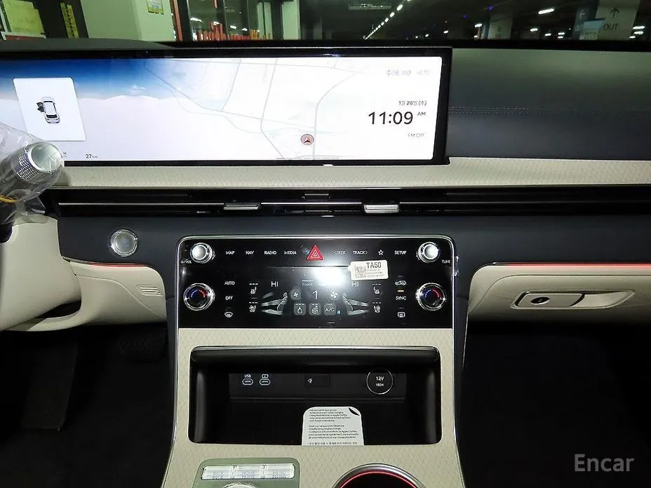 Фото 11 - Genesis GV80