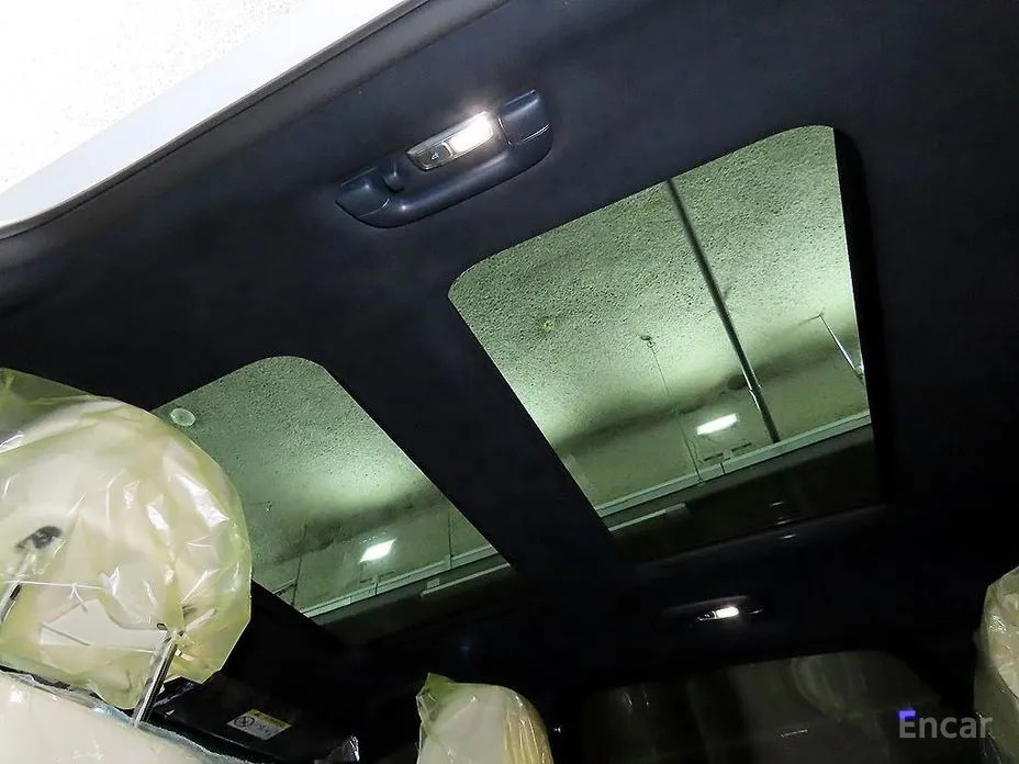 Фото 15 - Genesis GV80