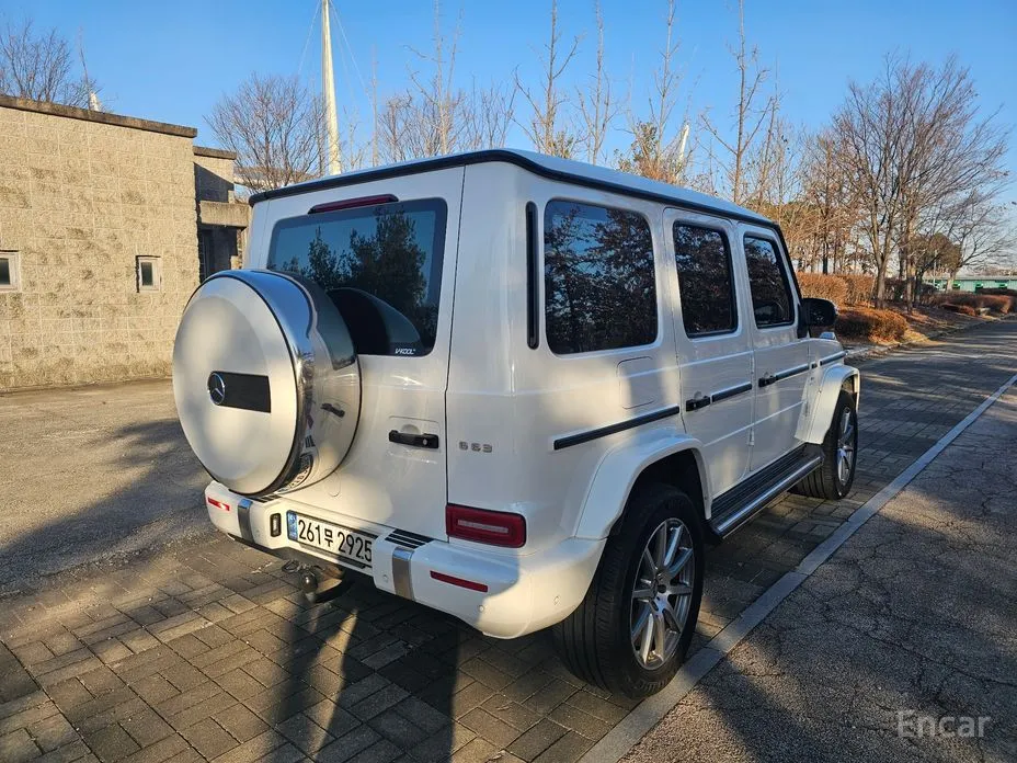Фото 4 - Mercedes-Benz G-Class