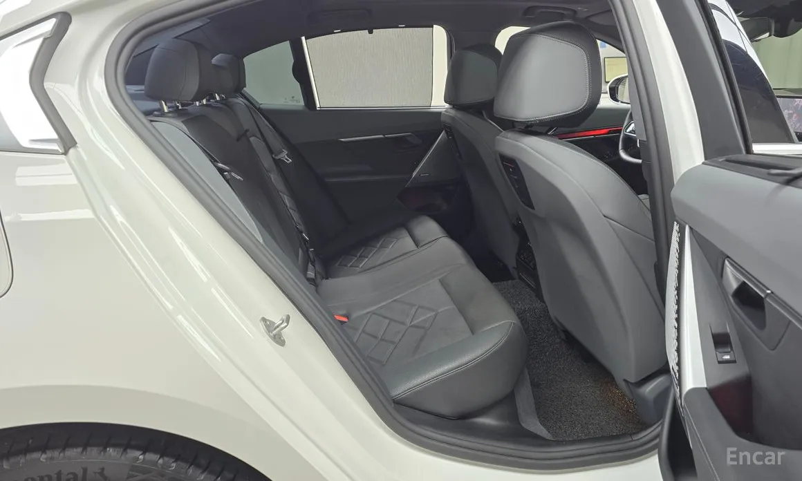 Фото 12 - BMW 5 Series