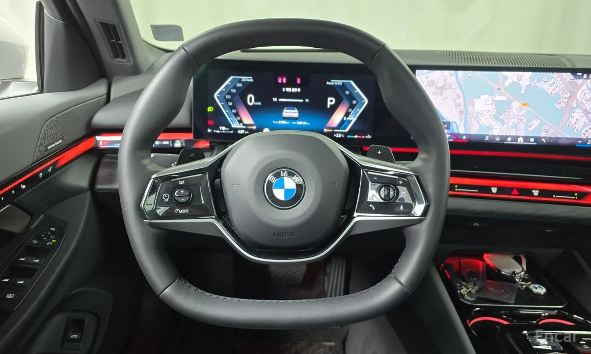 Фото 13 - BMW 5 Series