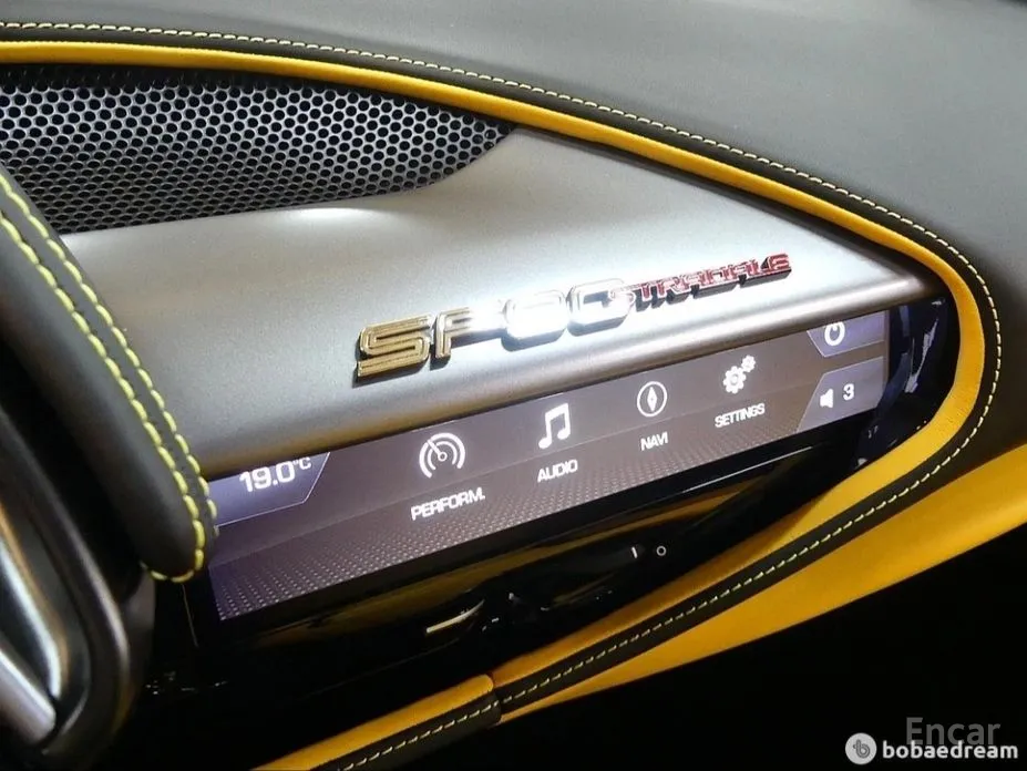 Фото 13 - Ferrari SF90