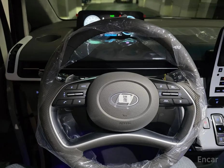 Фото 14 - Hyundai Staria