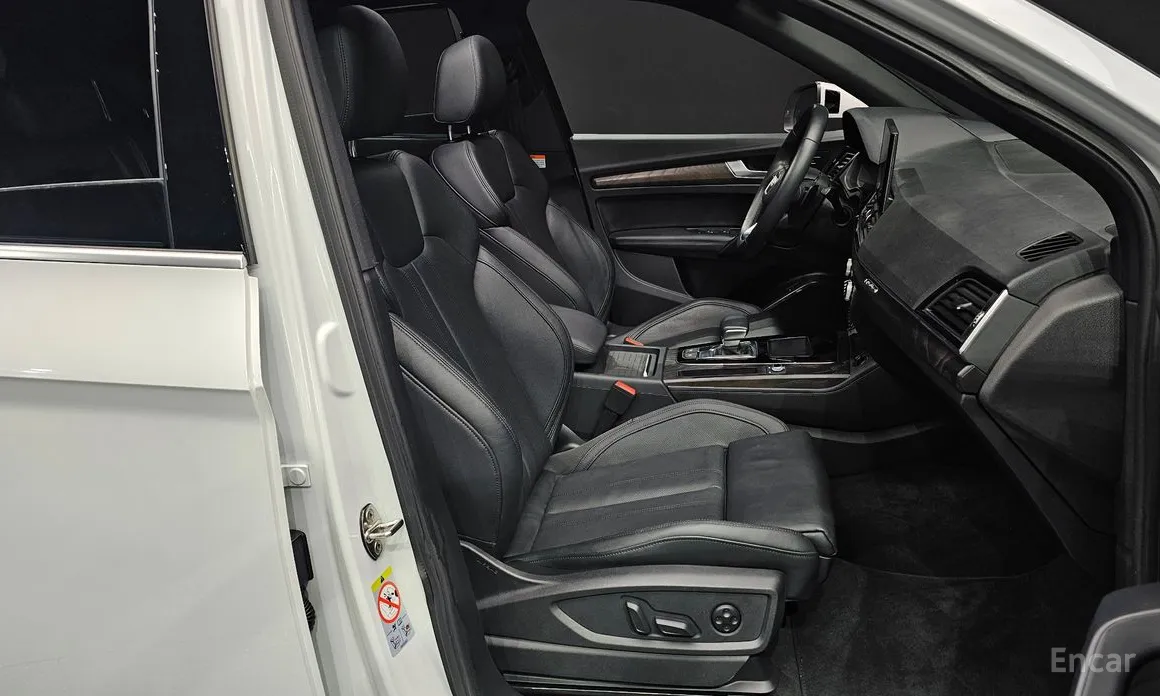 Фото 10 - Audi Q5