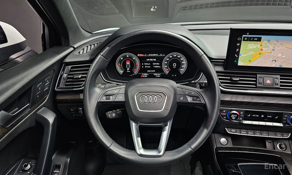 Фото 13 - Audi Q5