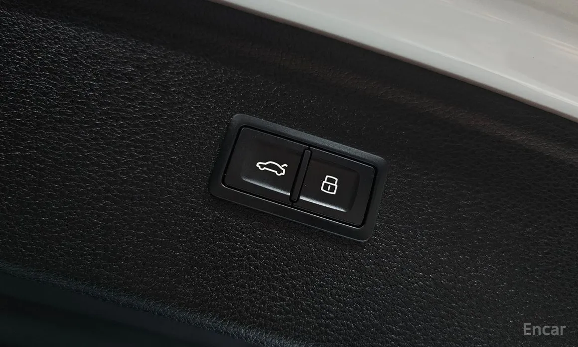 Фото 18 - Audi Q5