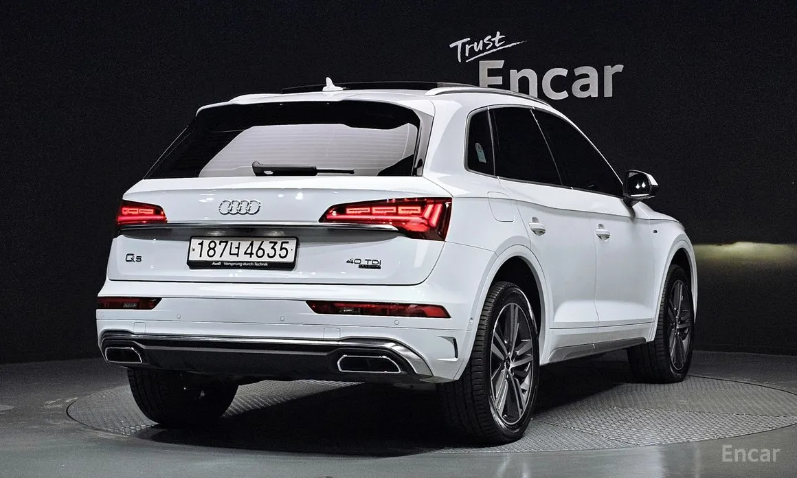 Фото 2 - Audi Q5