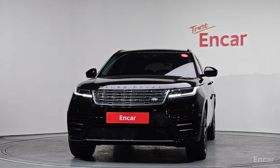 Фото 3 - Land Rover Range Rover Velar