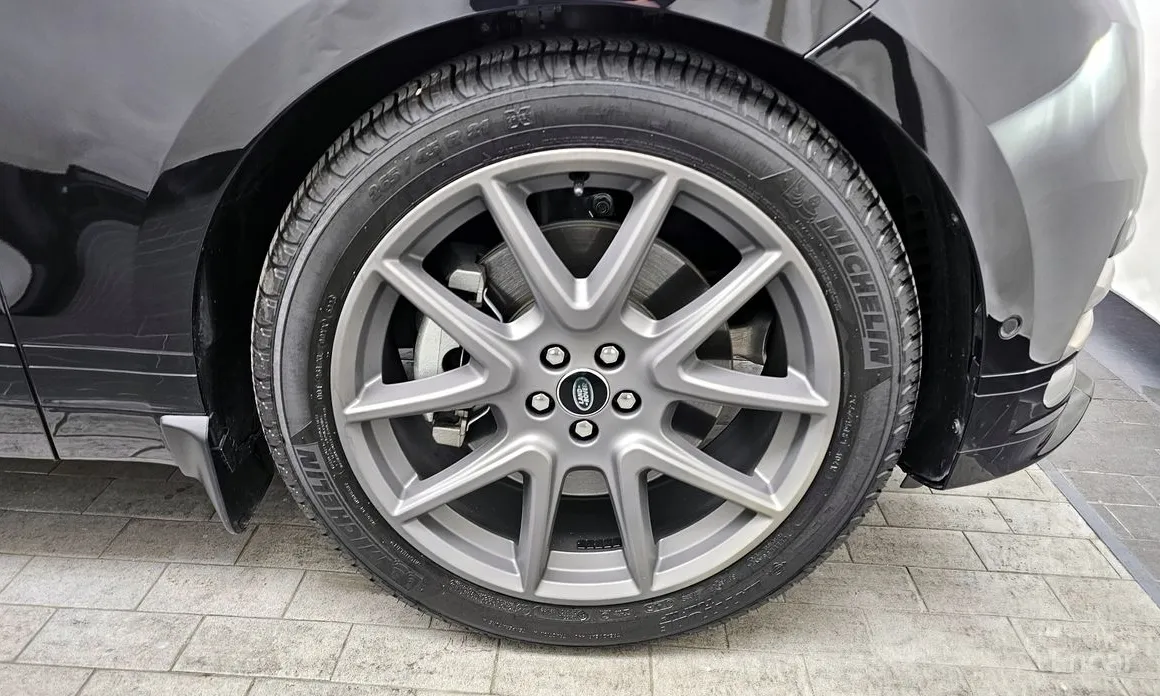 Фото 5 - Land Rover Range Rover Velar