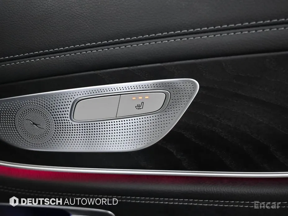 Фото 16 - Mercedes-Benz CLS-Class