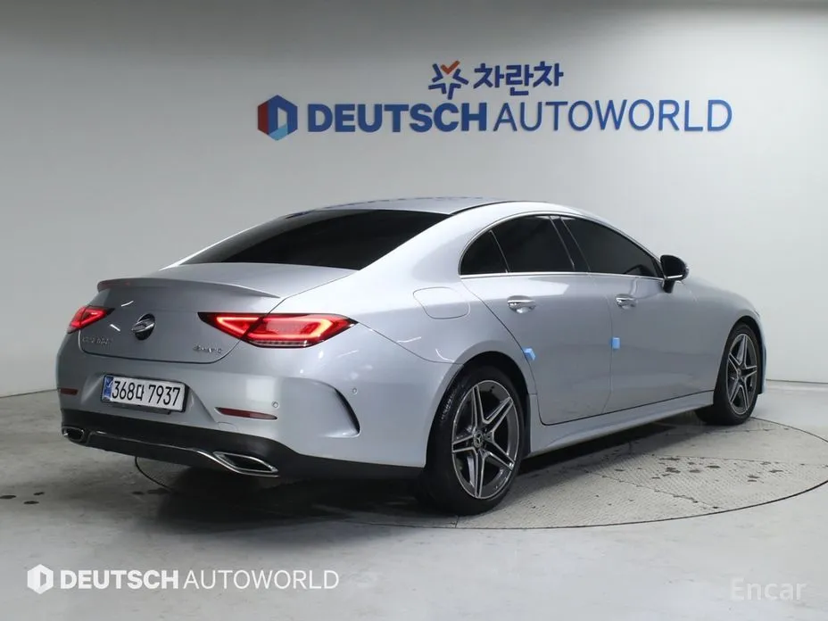 Фото 2 - Mercedes-Benz CLS-Class