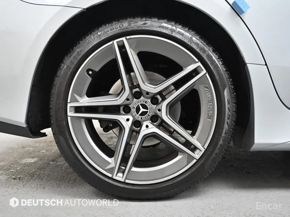 Фото 5 - Mercedes-Benz CLS-Class