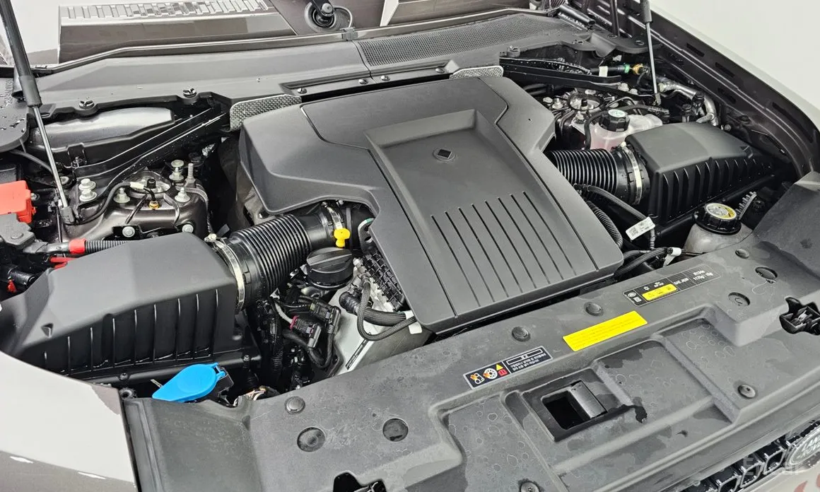 Фото 10 - Land Rover Defender