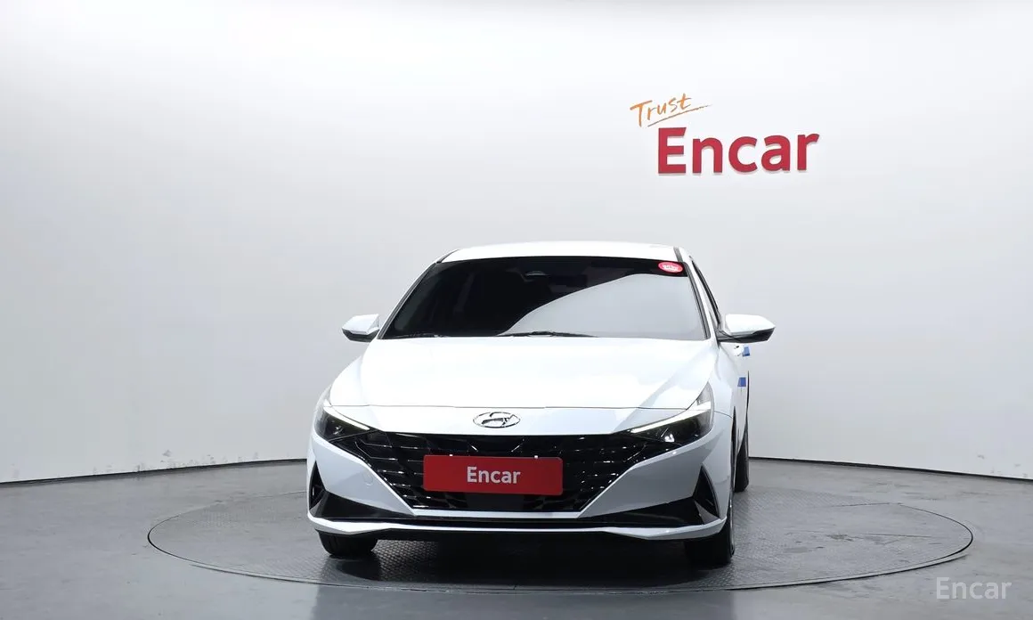 Фото 3 - Hyundai Avante