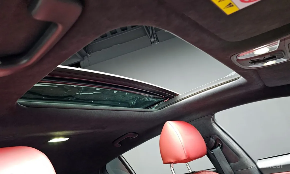 Фото 19 - Kia Stinger