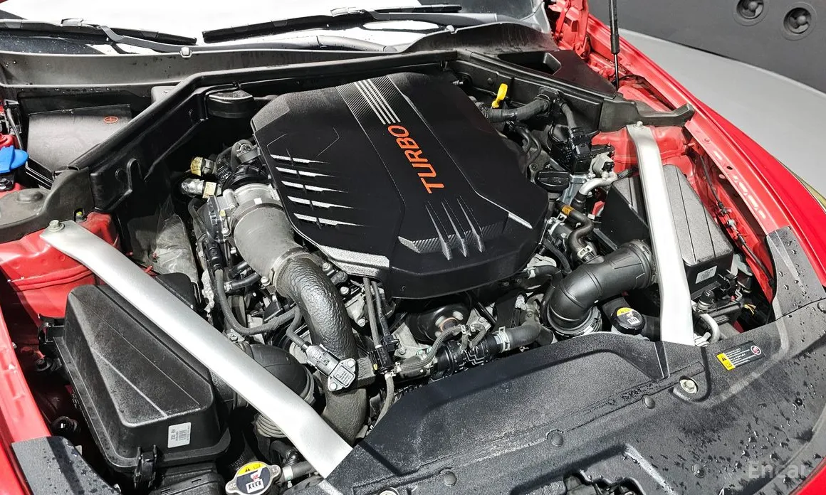 Фото 6 - Kia Stinger