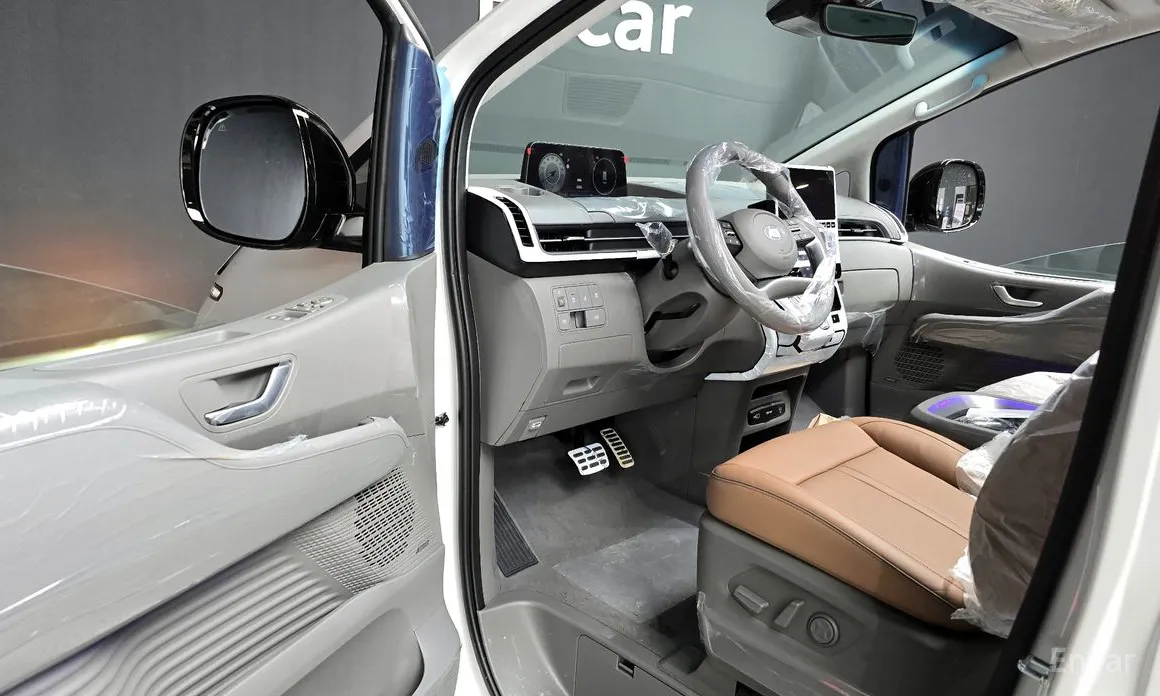 Фото 11 - Hyundai Staria