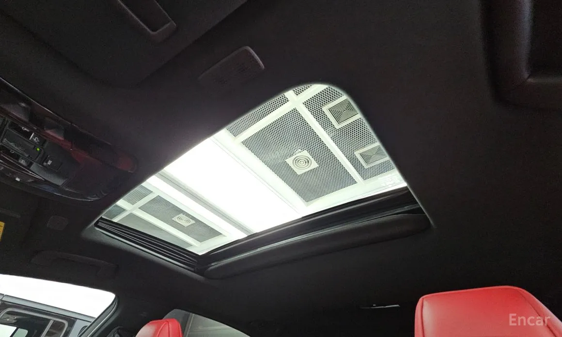 Фото 18 - Lexus NX