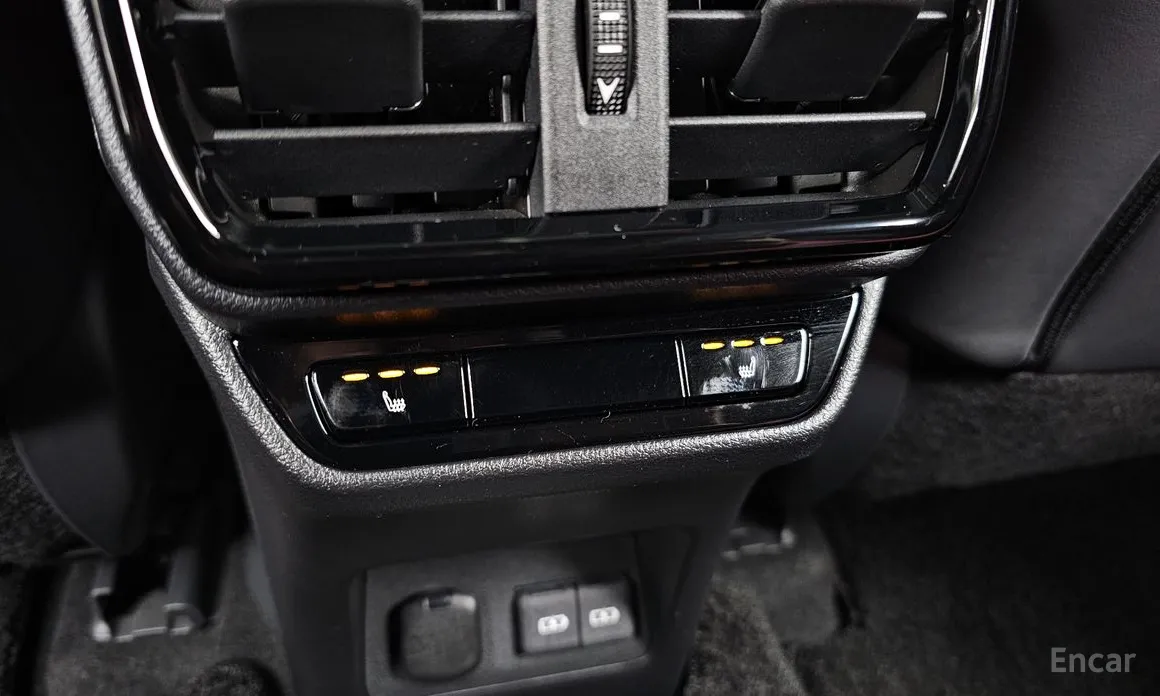 Фото 19 - Lexus NX