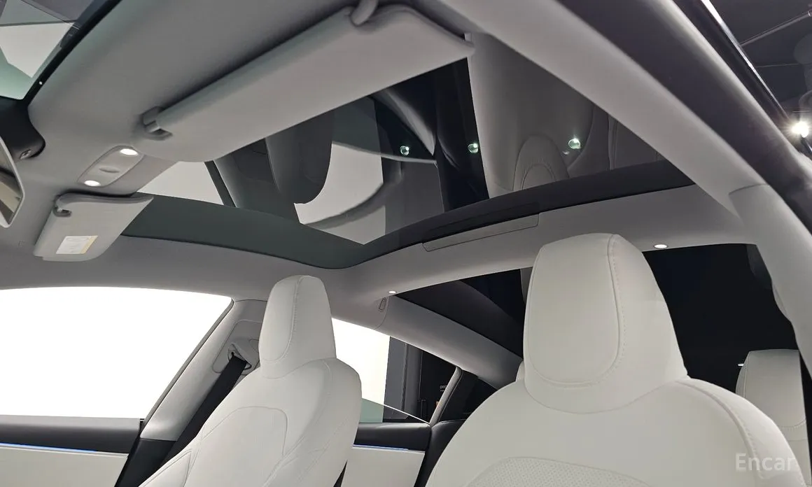 Фото 19 - Tesla Model 3