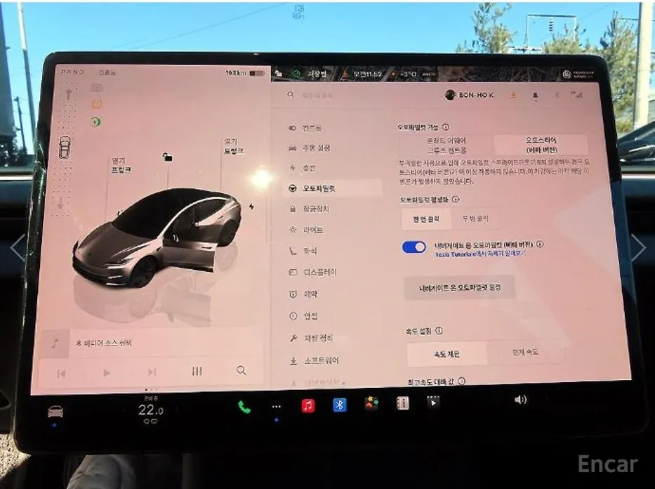 Photo 12 - Tesla Model 3