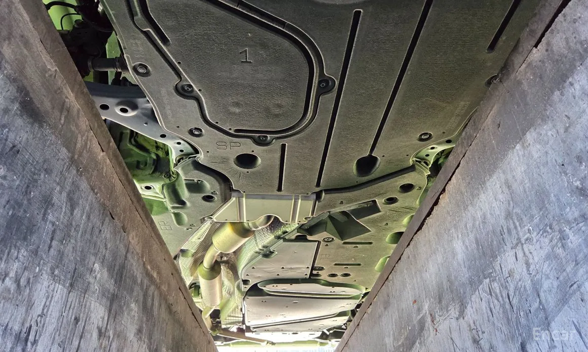 Фото 20 - Lexus NX