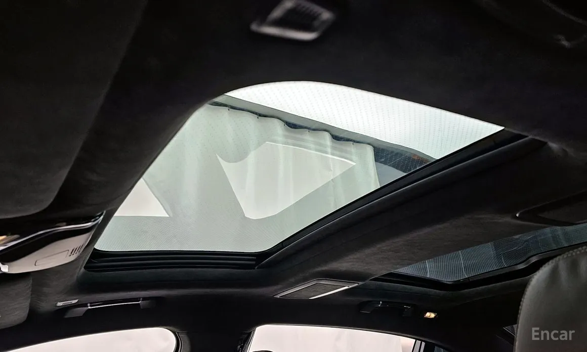 Фото 19 - BMW 7 Series