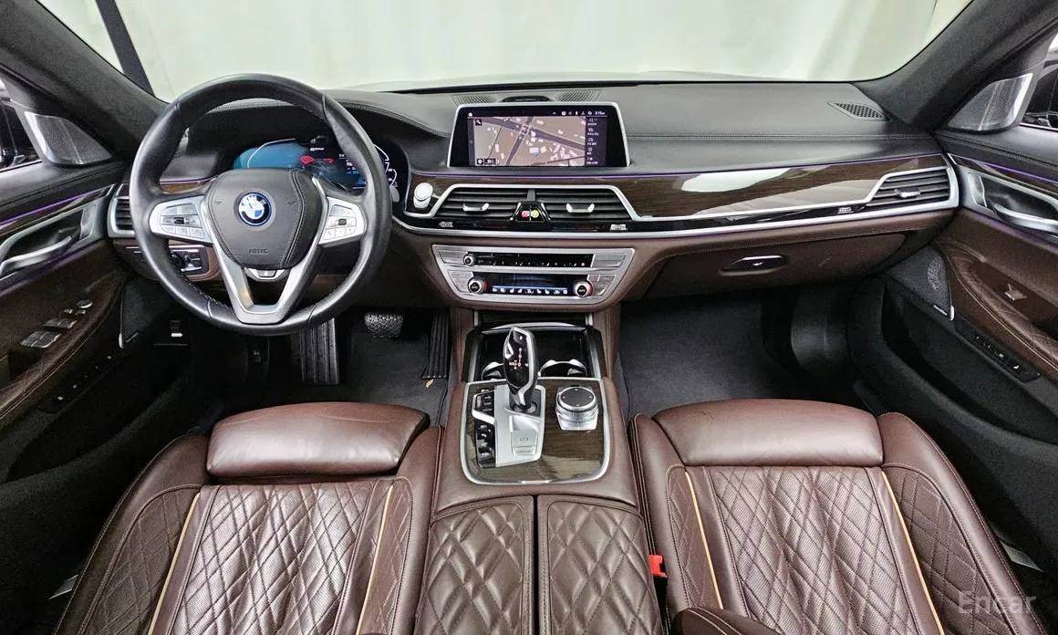 Фото 7 - BMW 7 Series