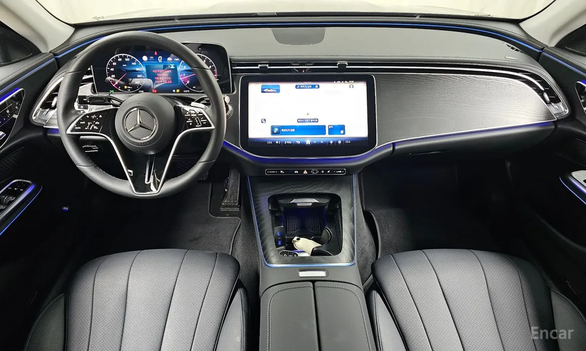 Фото 7 - Mercedes-Benz E-Class