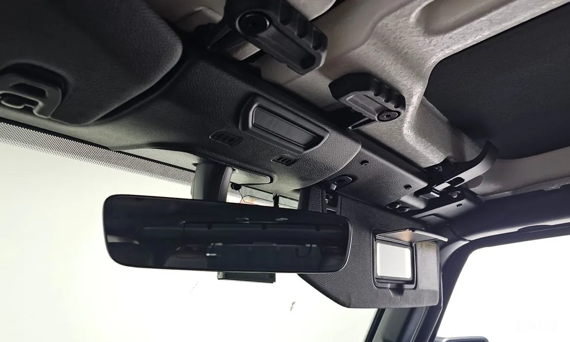 Фото 19 - Jeep Wrangler