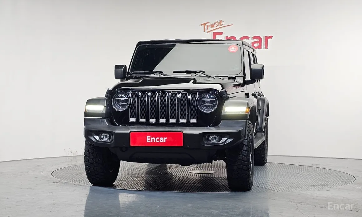 Фото 3 - Jeep Wrangler