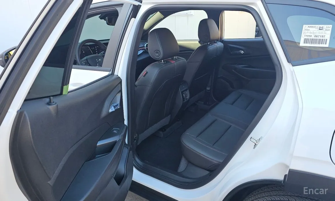 Фото 12 - Chevrolet Trax