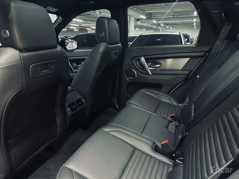 Фото 11 - Land Rover Discovery Sport