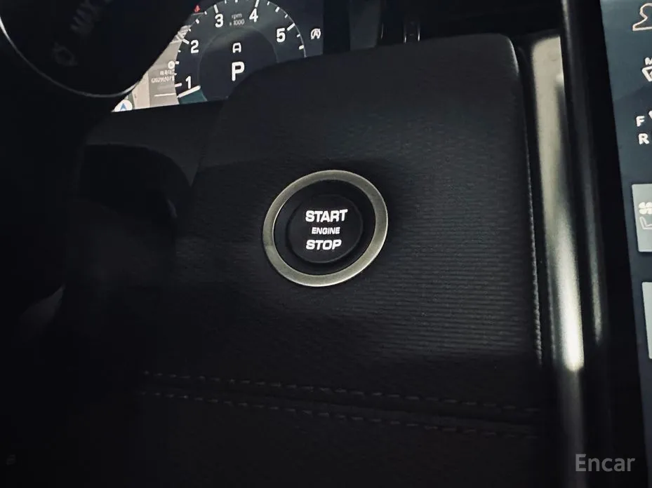 Фото 13 - Land Rover Discovery Sport