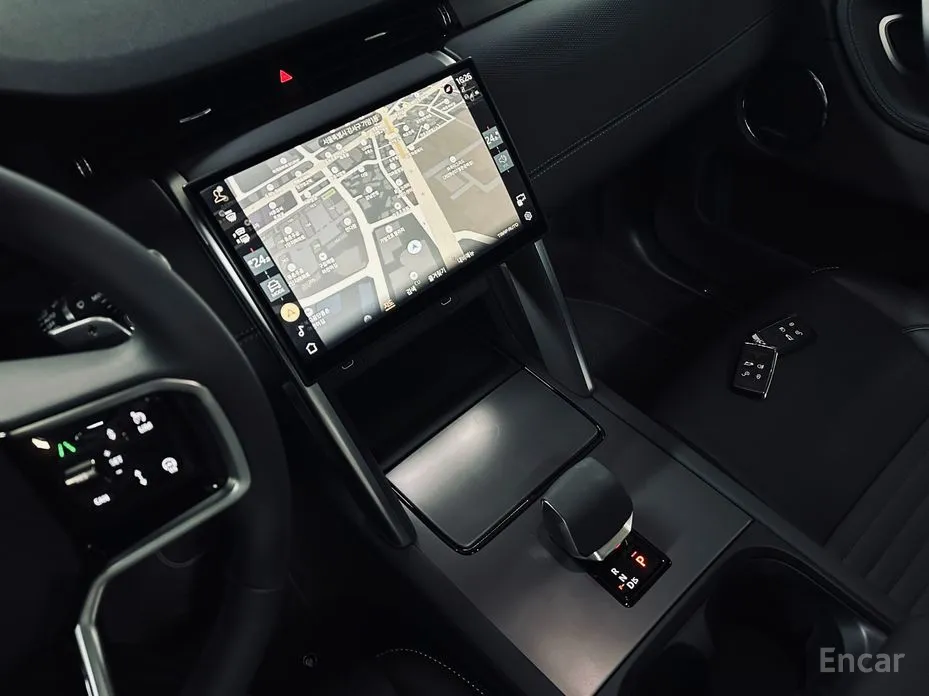 Фото 20 - Land Rover Discovery Sport