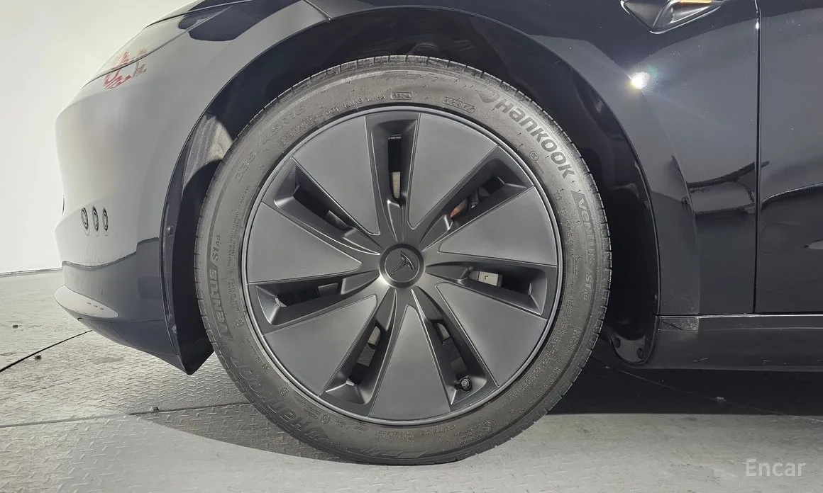 Фото 5 - Tesla Model 3