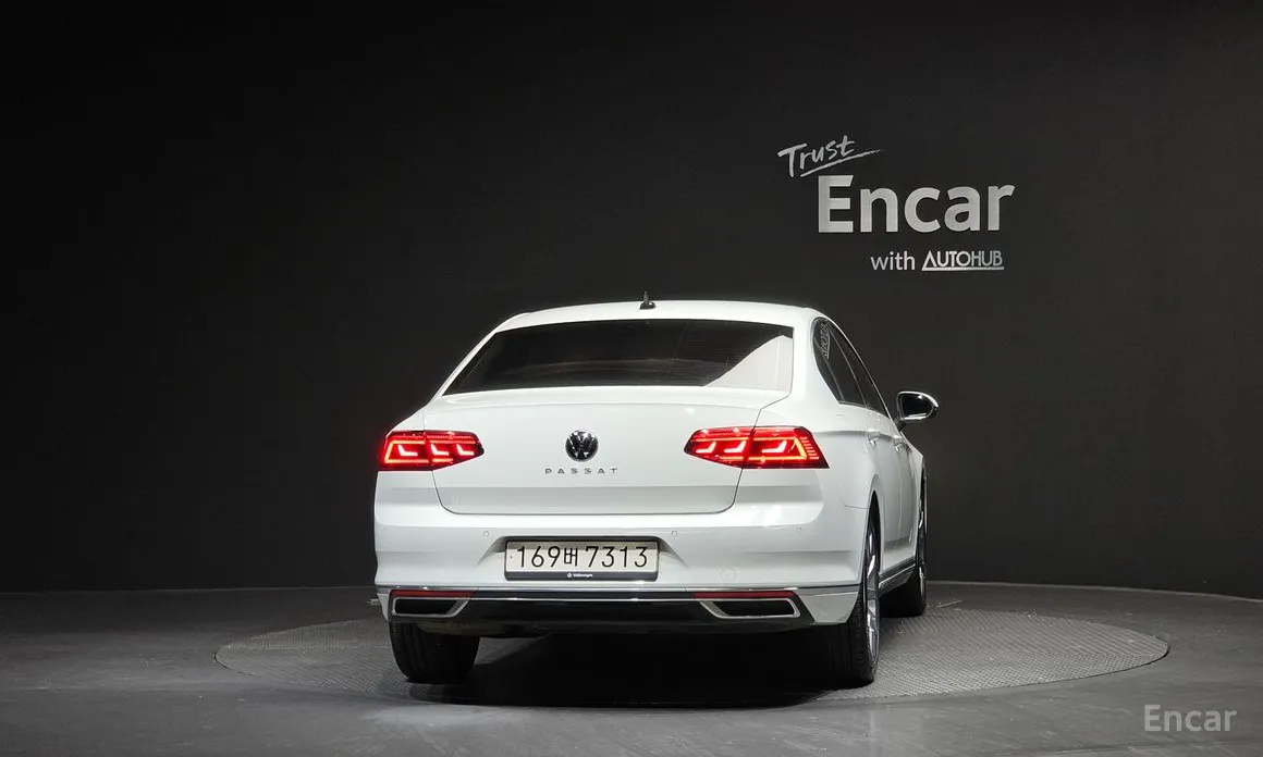 Фото 4 - Volkswagen Passat