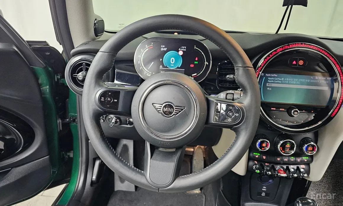 Фото 13 - Mini Cooper