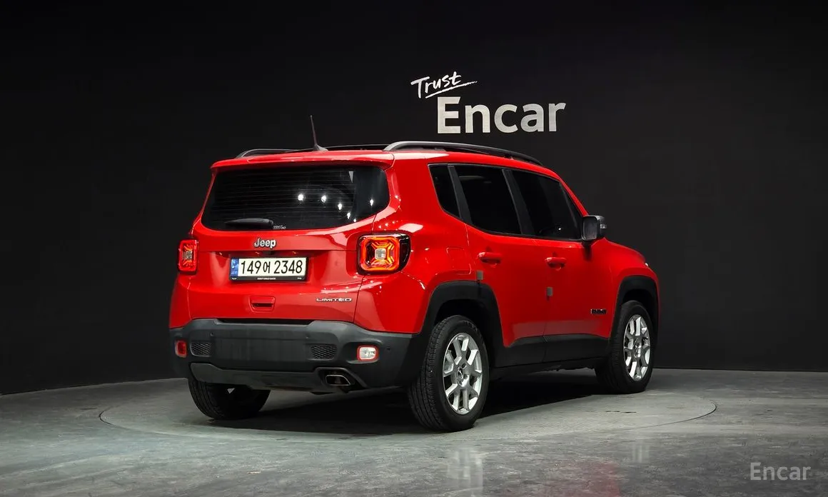 Фото 2 - Jeep Renegade