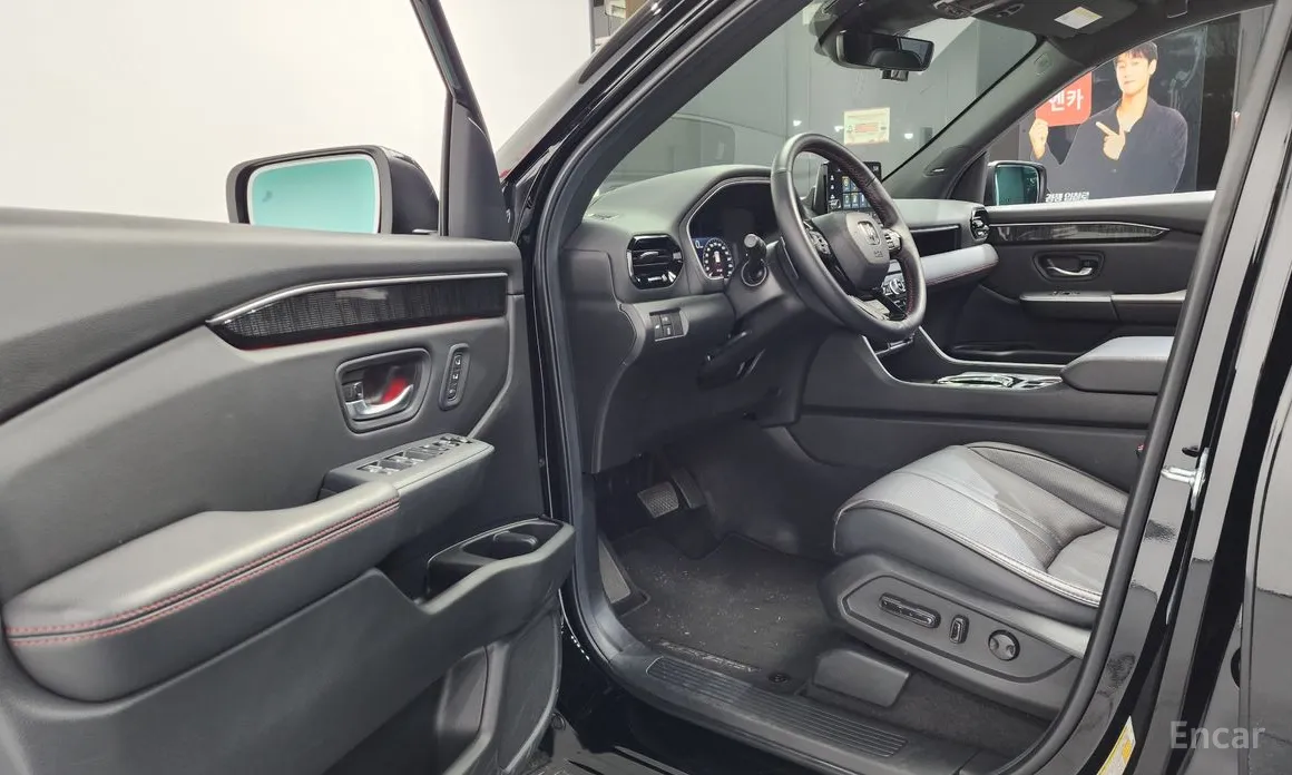 Фото 10 - Honda Pilot