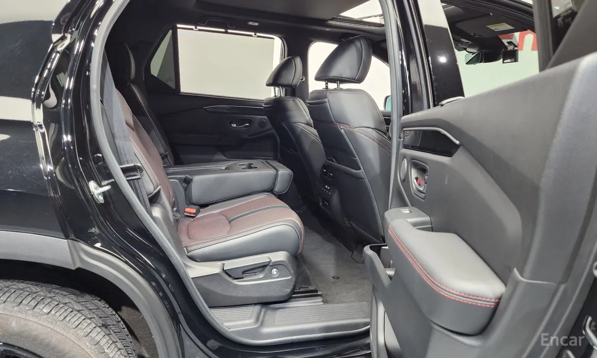 Фото 12 - Honda Pilot