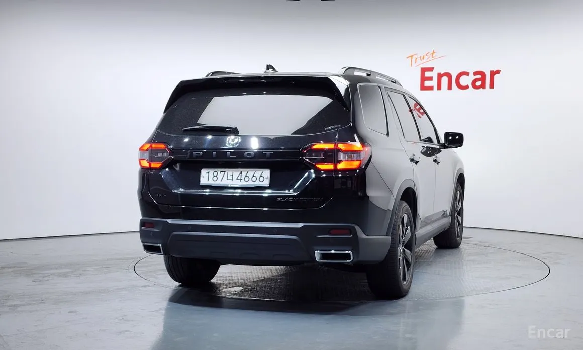 Фото 4 - Honda Pilot