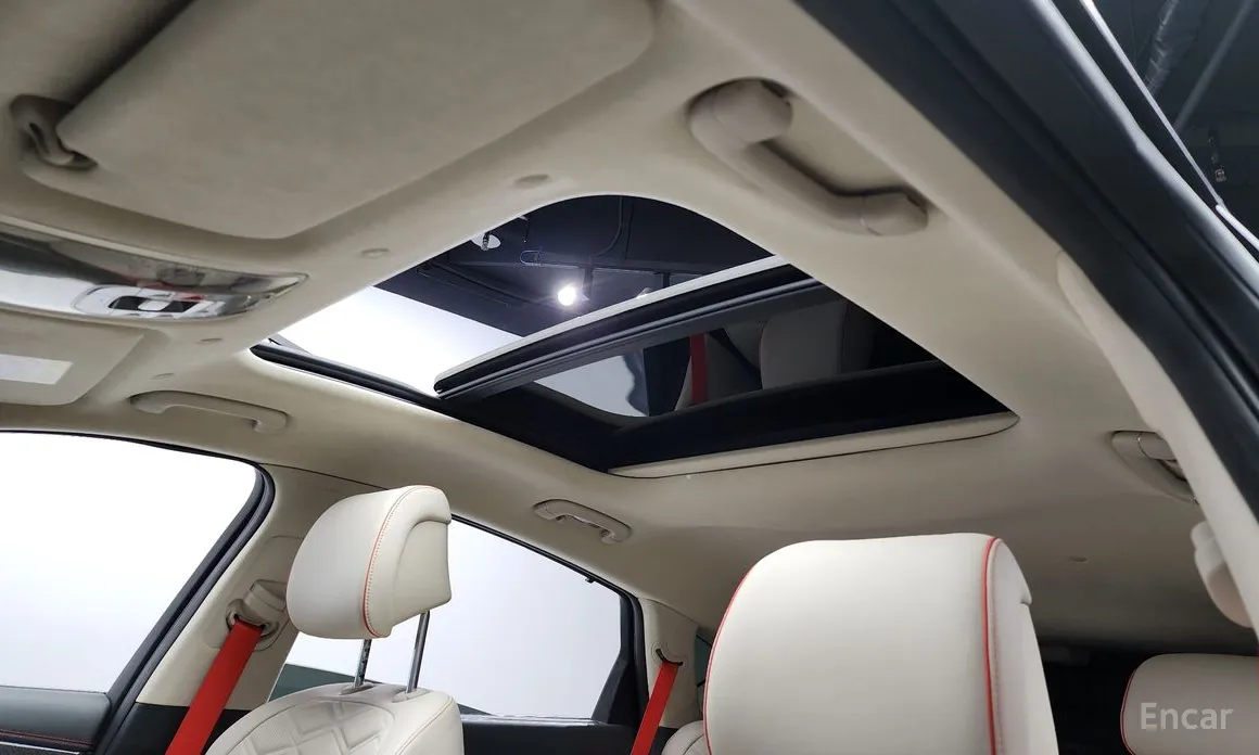 Фото 19 - Genesis GV80